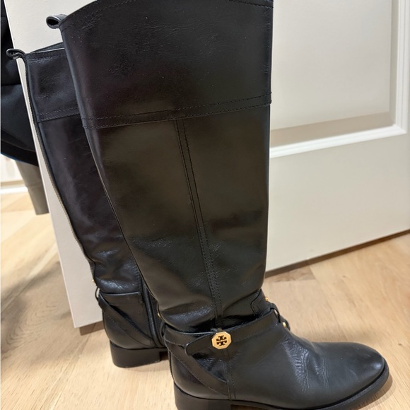 Black Riding Boots - Picture 2 of 6